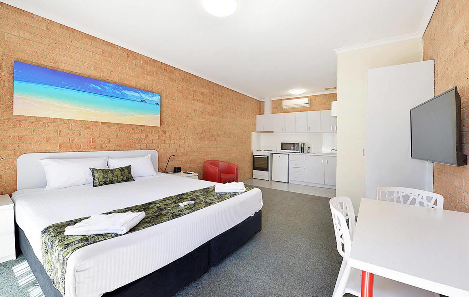 Cranbourne Motor Inn Dış mekan fotoğraf